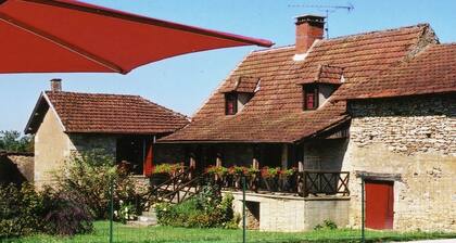 Comfortable Holiday Home With Private Pool