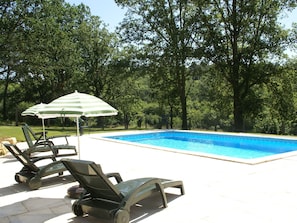 Pool - Blanquefort Nature Stay (Blanquefort-sur-Briolance)