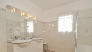 Immagine non classificata, 5 di 23, pulsante
