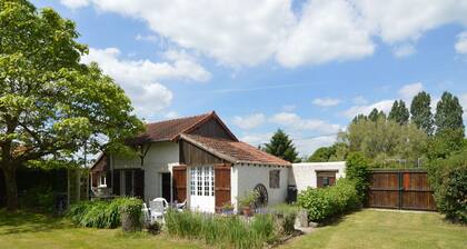 Modern Holiday Home in Sougy-sur-loire With Terrace