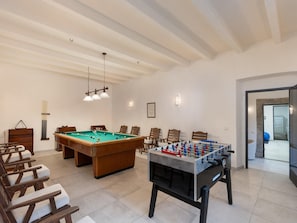 Games room - Villa in Mugello Hills With Private Pool (Vicchio)