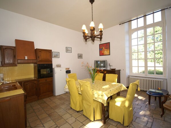 House | Living room - 18th-century Normandy Stay (Valognes)