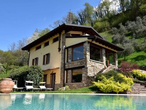 Apartment | Exterior
