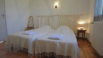 2 bedrooms, individually furnished