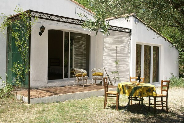 Mediterranean Garden Retreat - Calvisson