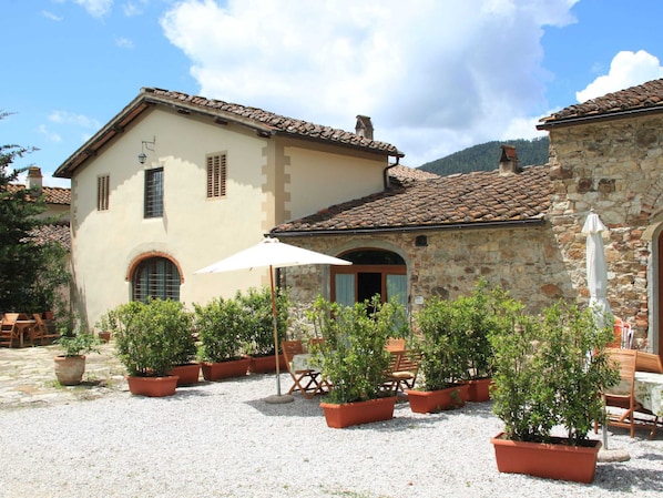 House | Exterior