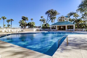 Beheizter Pool