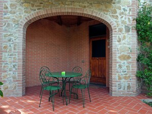House | Dining