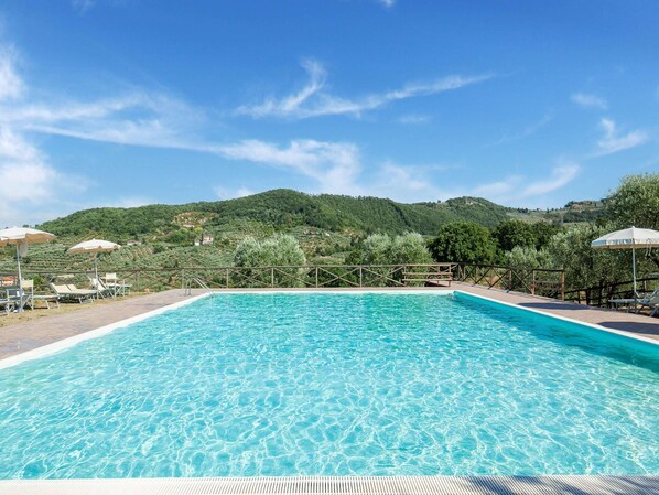 單棟房屋 | 泳池 | 室外泳池