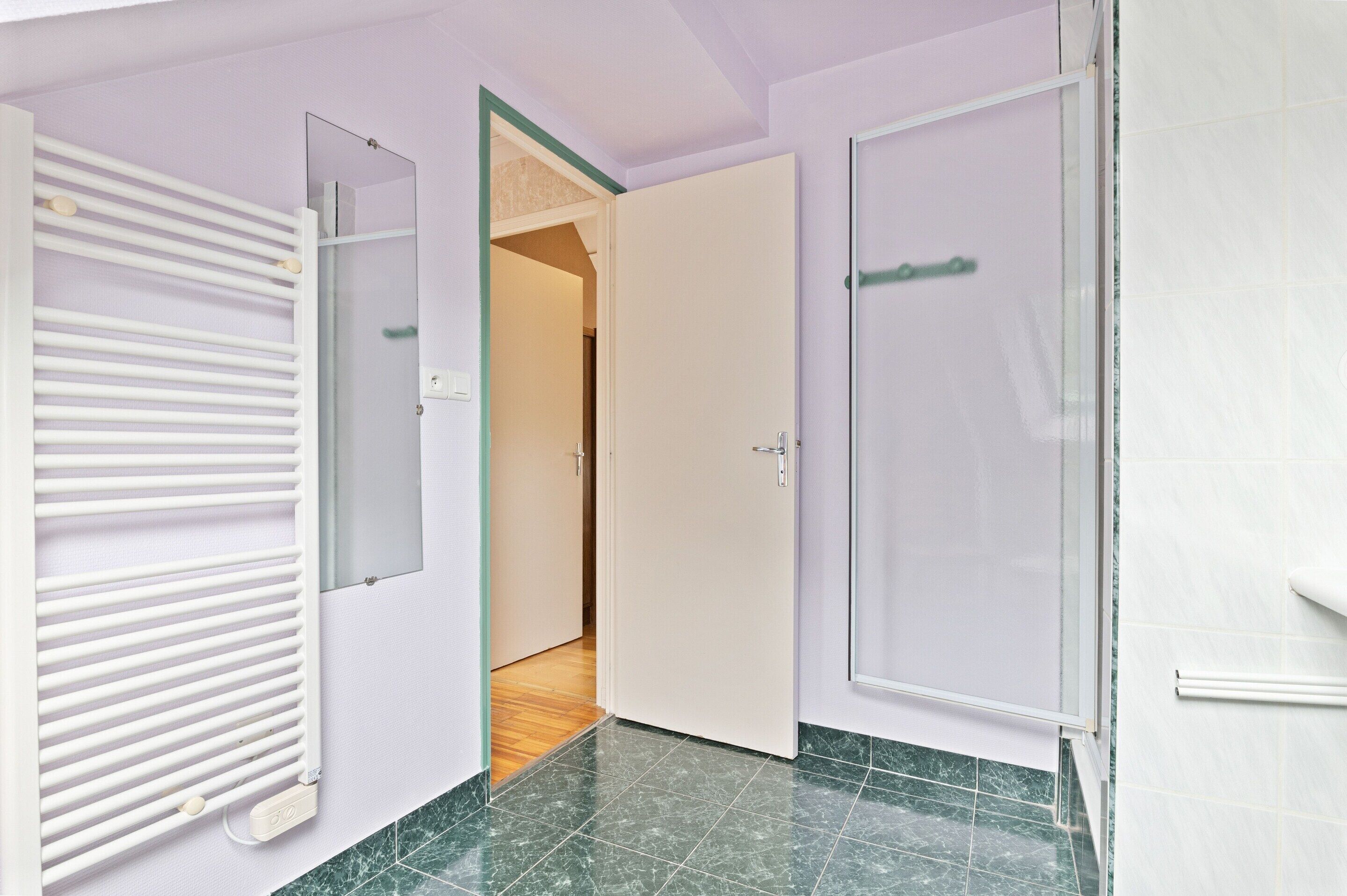 House | Bilik Mandi | Pancuran mandi 
