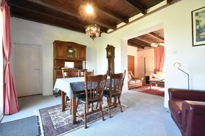 House | Dining