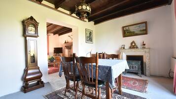 House | Dining