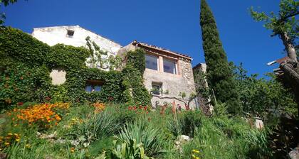 Villa in Pyrenees With Stunning Mountain Views