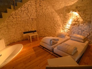 Hús | 6 svefnherbergi, sérvalin húsgögn, rúmföt