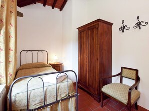2 bedrooms, individually furnished, bed sheets - Tuscan Stay in Wine Country (Greve in Chianti)