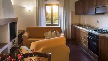 Apartment | Private kitchen | High chair