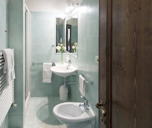Appartement | Salle de bain | Douche
