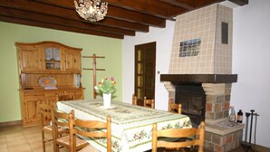 Unclassified image, 5 of 18, button - Chalet in Gerbepal Near Gerardmer Ski Lift (Gerbepal)