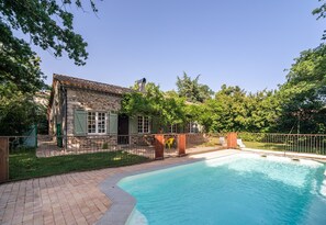 Villa | Pool | Indoor pool, outdoor pool - Stone House St Denis With Pool & Views (Saint-Denis)