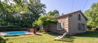 Stone House St Denis With Pool & Views