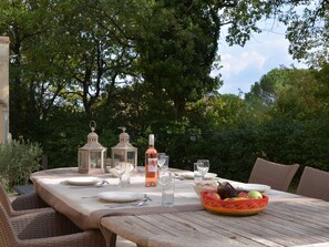 Villa | Balcony - Countryside Villa With Private Swimming Pool at Provence (Saint-Maximin-la-Sainte-Baume)