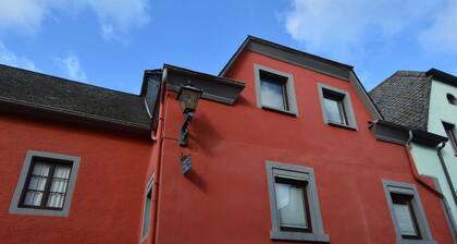 Charming Holiday Home in Neumagen-dhron