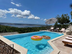 Hus | Pool | Indendørs pool, udendørs pool