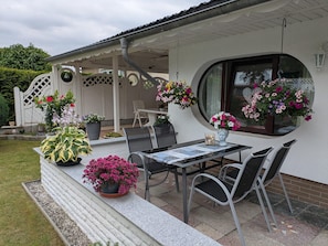 Bungalow | Balcony - Vintage Bungalow in Neubukow in Meeresnaehe (Neubukow)
