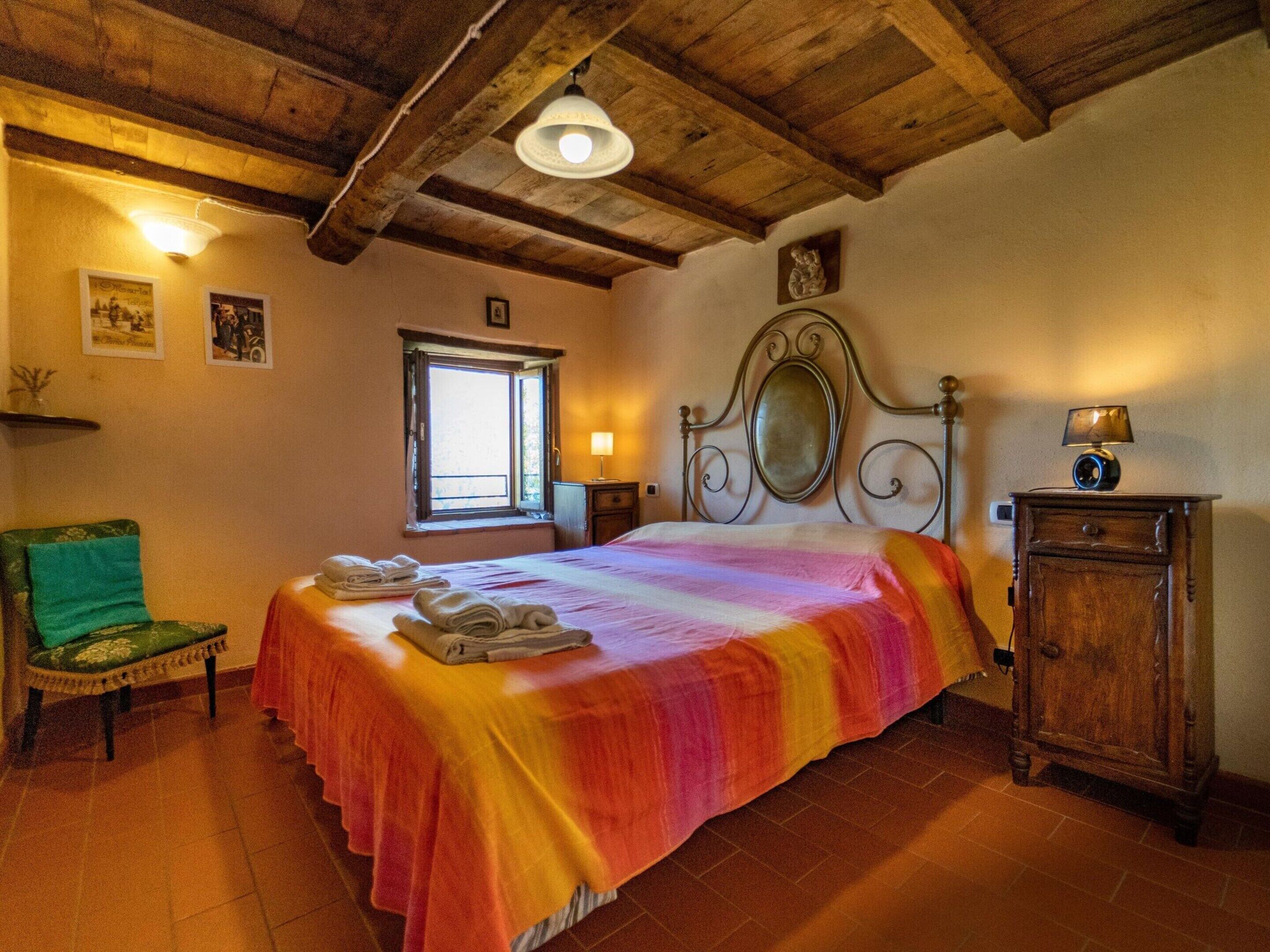 Cottage | 2 bedrooms, individually furnished, bed sheets