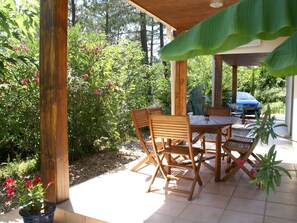 House | Balcony - Family Escape in Les Salelles (Les Salelles)
