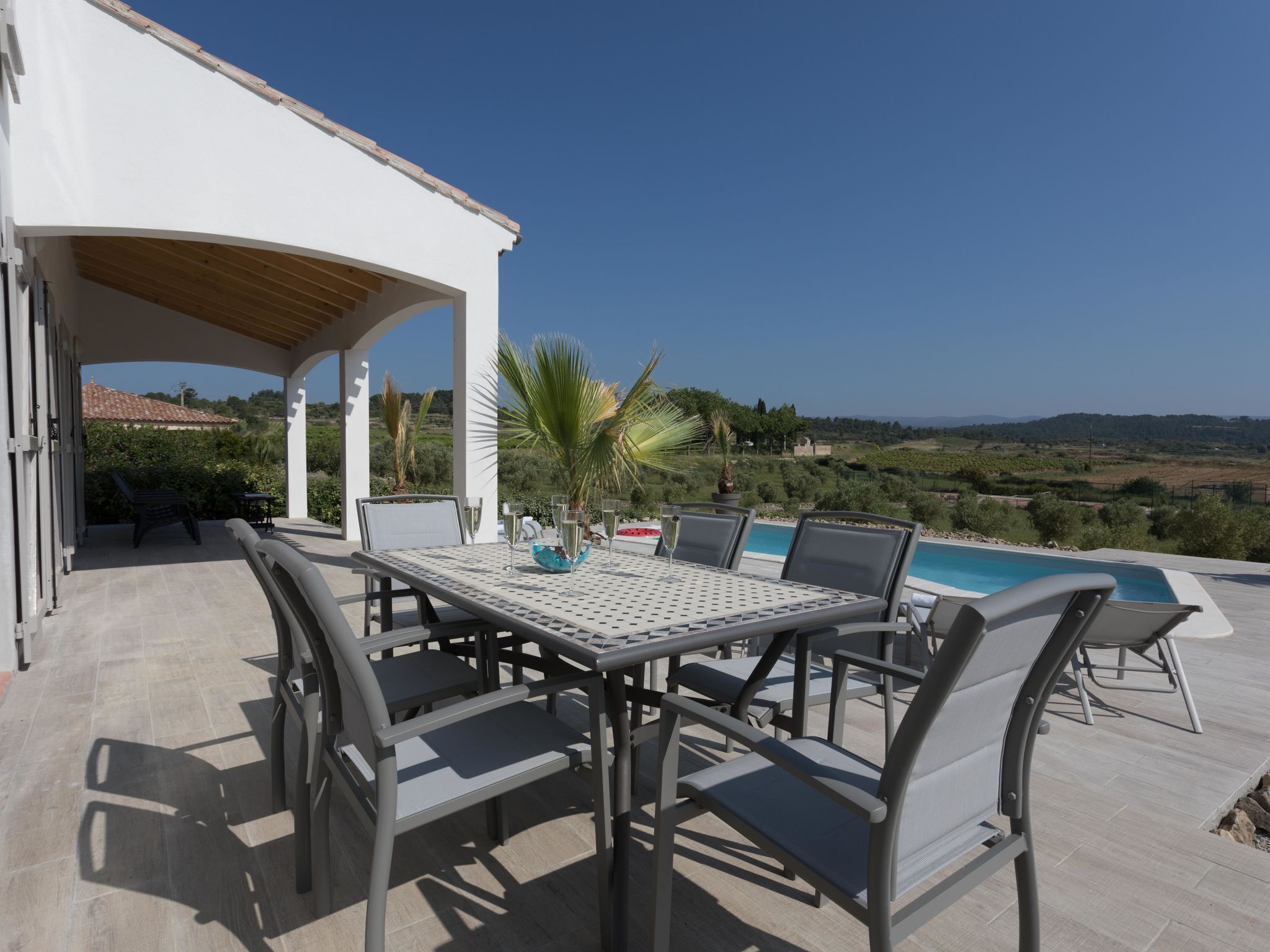 Villa | Balcony