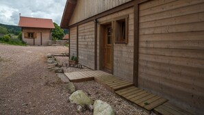 Unclassified image, 5 of 46, button - Brand-new Wooden Chalet Offering Vast Views, 800m From Gérardmer and Close to the Pistes (Gerardmer)