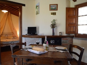 Ferienhaus | Wohnzimmer | Kamin