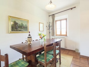 Dining - Elegant Holiday Home in Tuscany With Swimming Pool (Gaiole in Chianti)