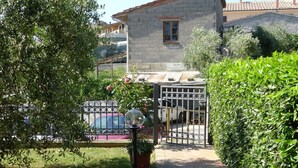 Reception - Well Kept Property With Garden With Lovely Panorama (Poggio a Caiano)