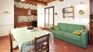 Dining - Well Kept Property With Garden With Lovely Panorama (Poggio a Caiano)