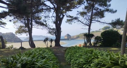 5-Sterne-Villa, Strände, Innenpool, Bar mit Meerblick, GR34, SPA-Option.