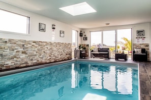 Piscine couverte, piscine chauffée