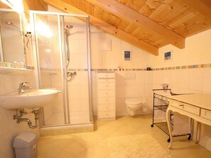 House | Bathroom - Mansion in Eben Near Ski Salzburger Sportwelt (Eben im Pongau)