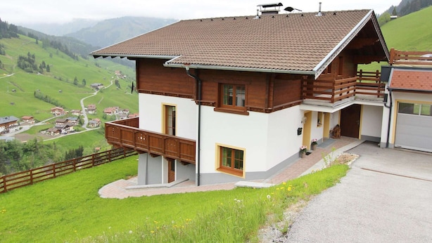 Unclassified image, 1 of 33, button - Cozy Apartment near Ski Area in Großarl (Grossarl)
