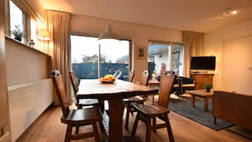 House | Tempat makan