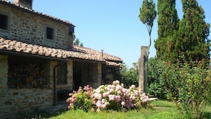 Unclassified image, 2 of 26, button - Farmhouse in Mugello With Valley Views (Borgo San Lorenzo)