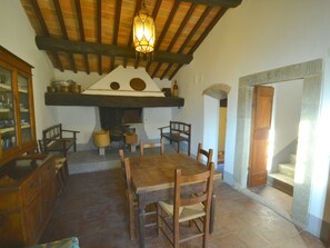 House | Dining