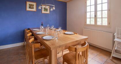 Pleasant Holiday Home in Brazey-en-morvan With Lake View