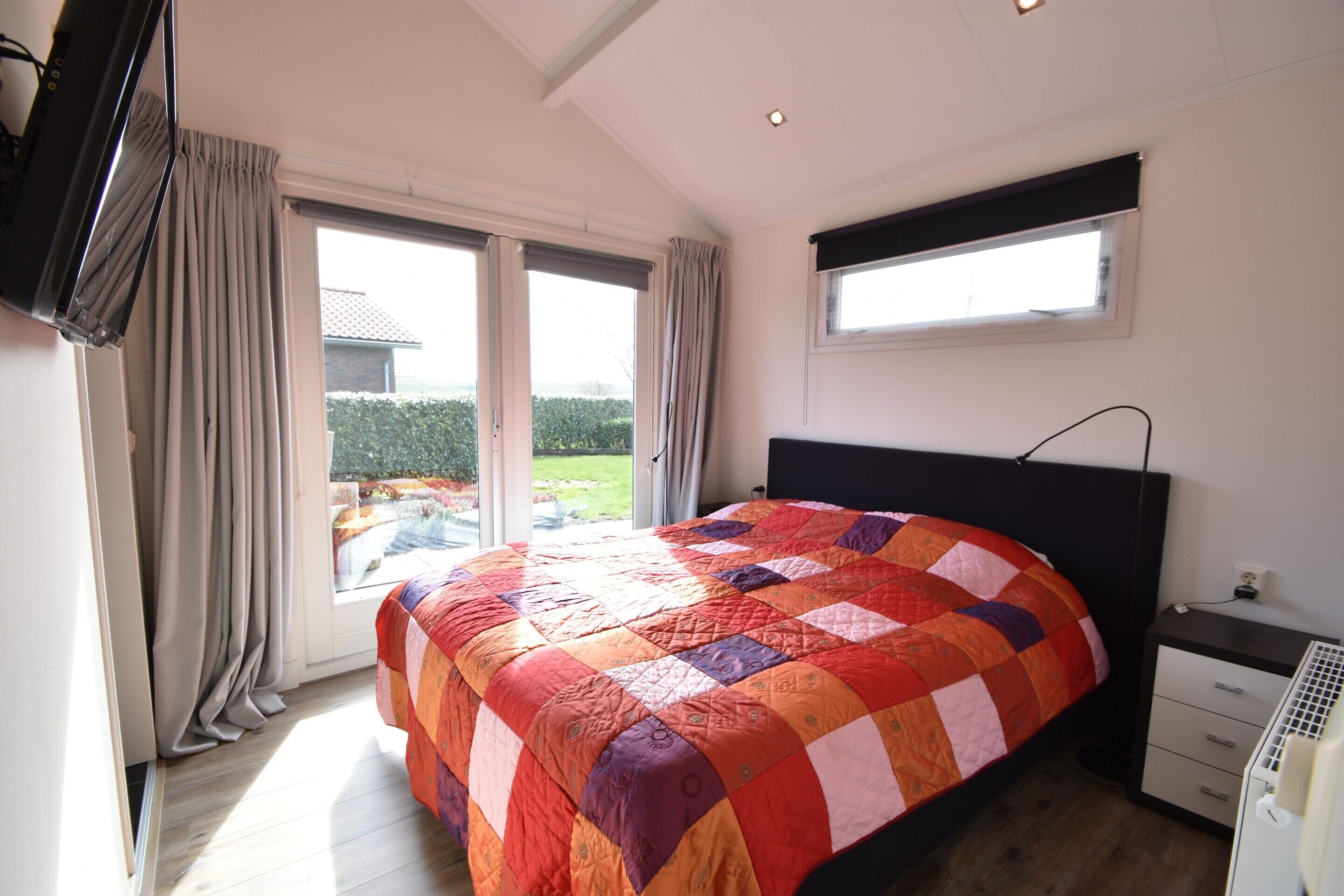 2 bedrooms, individually furnished