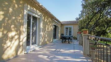 Vila | Balkon