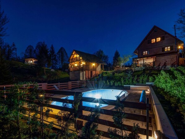 Casa | Piscina | Piscina externa