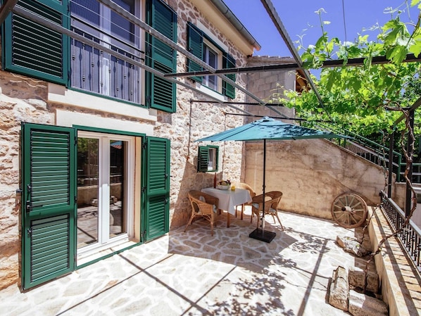 House | Exterior