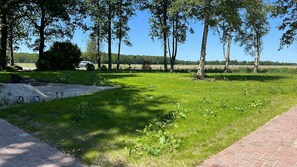 House | Exterior - Finnish Chalet with Private Garden & Sauna near Veluwe (Hulshorst)