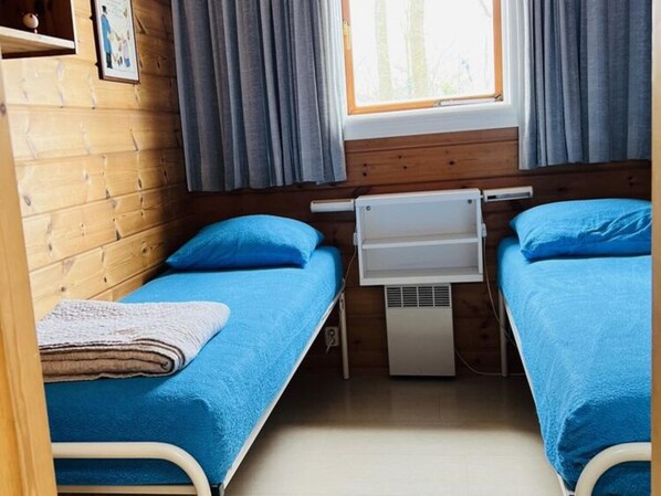 Huis | 2 slaapkamers, individueel gemeubileerd, beddengoed